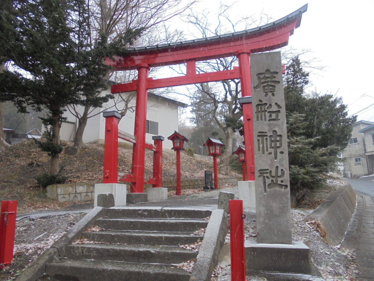 広船神社・広船観音堂／杉が有名だけど、冬はな～