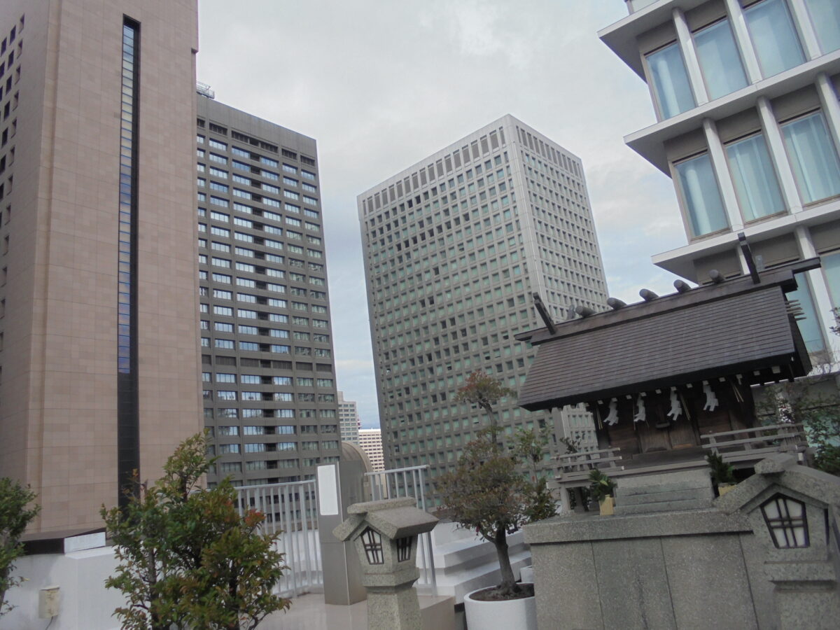 航空神社／空の安全護る神社？